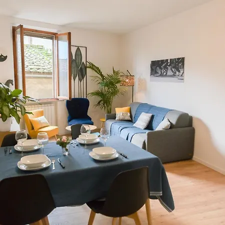 Un Terrazzo Sulla Magia Apartment