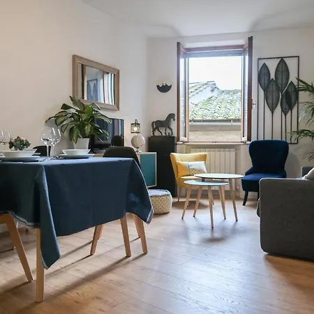 Un Terrazzo Sulla Magia Apartment Siena